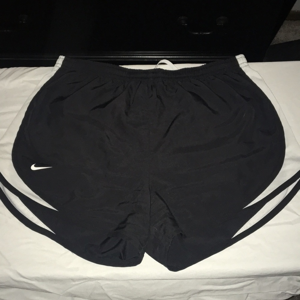 Nike tempo running shorts